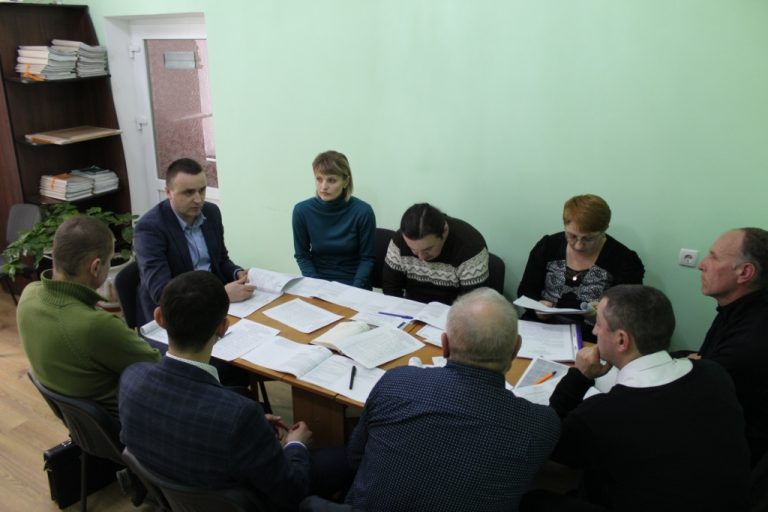 ЗАСІДАННЯ ПОСТІЙНОЇ КОМІСІЇ СІЛЬСЬКОЇ РАДИ З ПИТАНЬ ФІНАНСІВ, БЮДЖЕТУ, ПЛАНУВАННЯ, СОЦІАЛЬНО-ЕКОНОМІЧНОГО РОЗВИТКУ, ІНВЕСТИЦІЙ ТА МІЖНАРОДНОГО СПІВРОБІТНИЦТВА