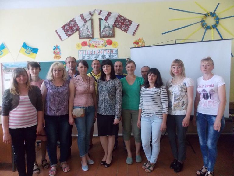 БАТЬКИ МАЙБУТНІХ ПЕРШОКЛАСНИКІВ ОЗНАЙОМИЛИСЯ З НОВИМИ СТАНДАРТАМИ ПОЧАТКОВОЇ ОСВІТИ