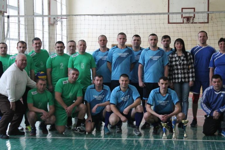 KOMENDA PRZEDSTAWICIELI JAMNICKIEJ ZWT WZIĘLI UDZIAŁ W RYWALIZACJI SPORTOWEJ WŚRÓD FUNKCJONARIYSZY PUBLICZNYCH