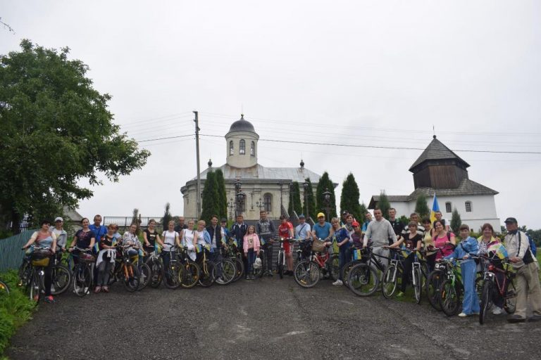 ОКРИЛЕНІ ДУХОМ МОЛИТВИ ТА ЛЮБОВІ ДО РІДНОЇ ЗЕМЛІ…