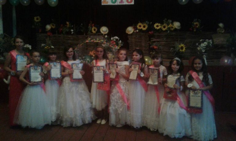 МАЛЕНЬКА ПАННОЧКА СІЛЬЦЯ