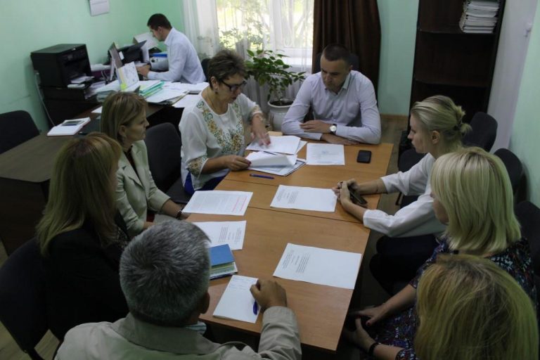 ЗАСІДАННЯ КОМІСІЇ ЯМНИЦЬКОЇ СІЛЬСЬКОЇ РАДИ ОТГ З ПИТАНЬ ЗАХИСТУ ПРАВ ДИТИНИ