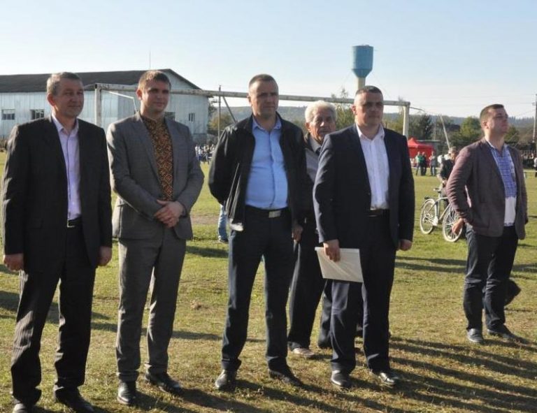 ПРЕДСТАВНИКИ ЯМНИЦЬКОЇ ОТГ ПРИВІТАЛИ ЖИТЕЛІВ СТАРОГО ЛИСЦЯ З НАГОДИ СВЯТКУВАННЯ ДНЯ СЕЛА