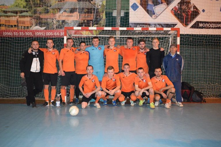 ФК “ВИХОР” ЯМНИЦЯ СТАРТУВАВ НА ЧЕМПІОНАТІ ІВАНО-ФРАНКІВСЬКА З ФУТЗАЛУ