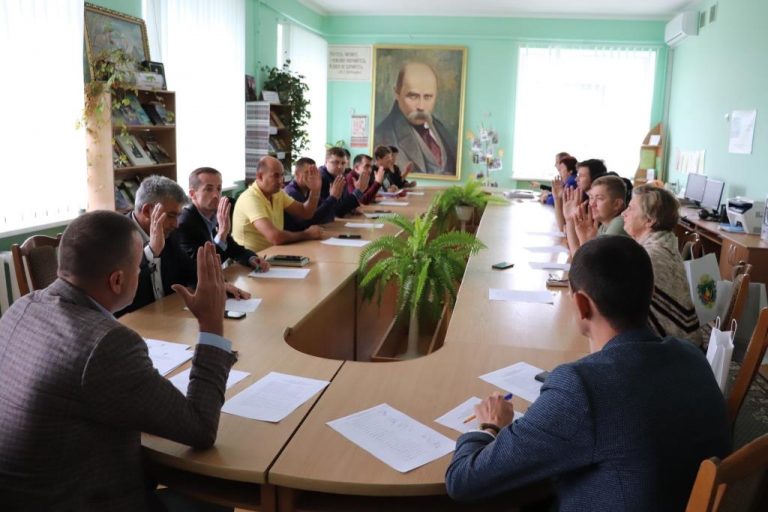 XІІІ ЗАСІДАННЯ ВИКОНАВЧОГО КОМІТЕТУ ЯМНИЦЬКОЇ СІЛЬСЬКОЇ РАДИ ОТГ