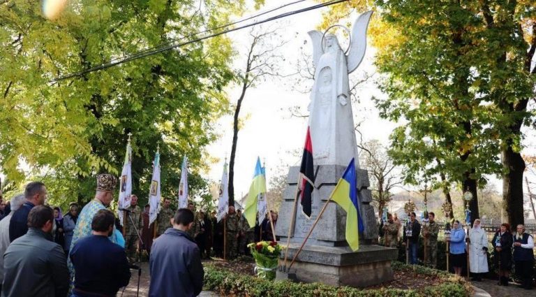 ПАМ’ЯТАЄМО, ШАНУЄМО, ПИШАЄМОСЬ І ДЯКУЄМО!