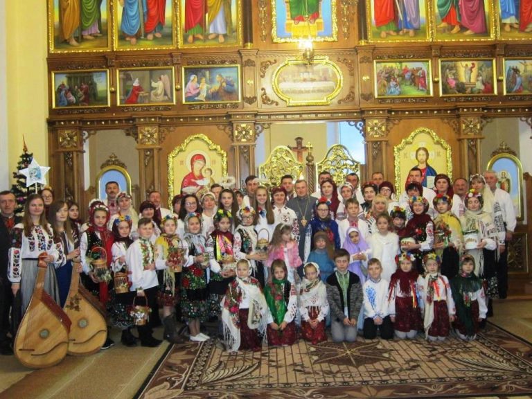 РОЗКОЛЯДА У ЦЕРКВІ РІЗДВА ХРИСТОВОГО