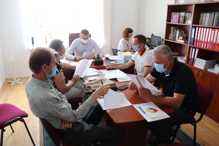 ЗАСІДАННЯ ОРГАНІЗАЦІЙНОГО КОМІТЕТУ З ПИТАНЬ ВІДЗНАЧЕННЯ ДНЯ СЕЛА ЯМНИЦЯ