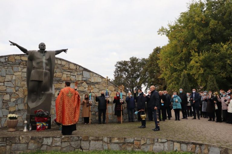 70-ТІ РОКОВИНИ З ДНЯ ТРАГІЧНОЇ ЗАГИБЕЛІ “СТАЛЯ” (ВАСИЛЯ САВЧАКА)