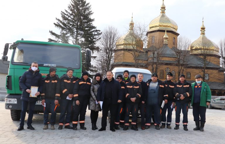 ВІТАЄМО ПРАЦІВНИКІВ КП “ЯМНИЦЯ” З ПРОФЕСІЙНИМ СВЯТОМ!