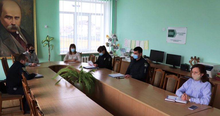 СПІЛЬНА НАРАДА З ПРЕДСТАВНИКАМИ ЮВЕНАЛЬНОЇ ПРЕВЕНЦІЇ