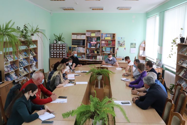 ЗАСІДАННЯ ОРГАНІЗАЦІЙНОГО КОМІТЕТУ З ПИТАНЬ ПРОВЕДЕННЯ ВЕЛОПРОЩІ “ЗА МИР І СПОКІЙ В УКРАЇНІ”, ПРИСВЯЧЕНОЇ ДНЮ КОНСТИТУЦІЇ УКРАЇНИ