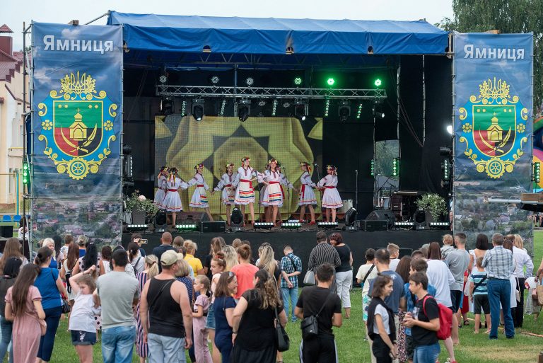 ФОТОЗВІТ СВЯТКУВАННЯ 581-Ї РІЧНИЦІ СЕЛА ЯМНИЦЯ