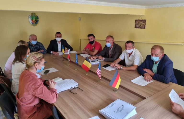 ЗАСІДАННЯ ПОСТІЙНОЇ КОМІСІЇ ЯМНИЦЬКОЇ СІЛЬСЬКОЇ РАДИ З ПИТАНЬ ФІНАНСІВ, БЮДЖЕТУ, ПЛАНУВАННЯ СОЦІАЛЬНО-ЕКОНОМІЧНОГО РОЗВИТКУ, ІНВЕСТИЦІЙ ТА МІЖНАРОДНОГО СПІВРОБІТНИЦТВА