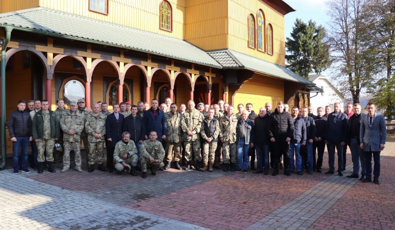 ЗАХИСНИКАМ УКРАЇНИ – ШАНА, ЧЕСТЬ І ХВАЛА! У ЯМНИЦЬКІЙ ГРОМАДІ ВШАНУВАЛИ ГЕРОЇВ