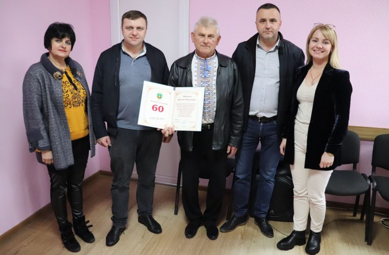 ДІЯЧА КУЛЬТУРИ ГРОМАДИ ПРИВІТАЛИ З ЮВІЛЕЄМ 60-РІЧЧЯ