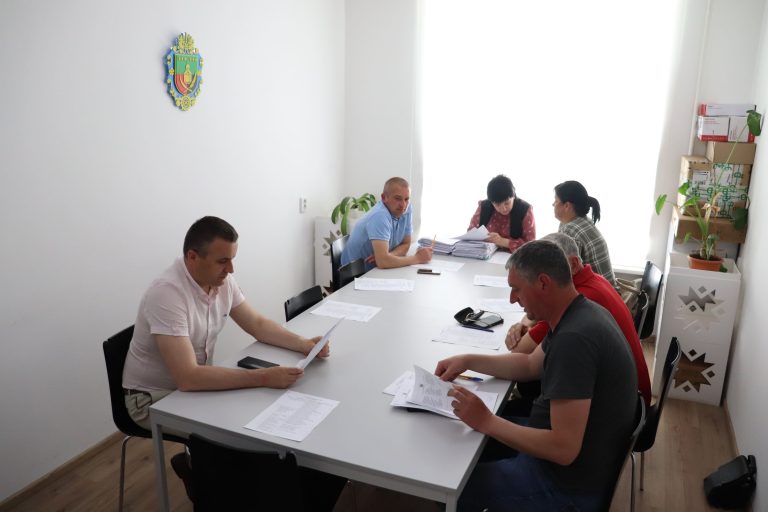 ЗАСІДАННЯ ПОСТІЙНОЇ КОМІСІЇ ЯМНИЦЬКОЇ СІЛЬСЬКОЇ РАДИ З ПИТАНЬ ЗЕМЕЛЬНИХ ВІДНОСИН