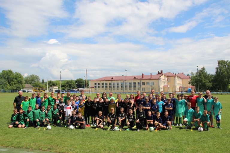 ДО ДНЯ ЗАХИСТУ ДІТЕЙ ЯМНИЦЬКА ДЮСШ ПРОВЕЛА ФУТБОЛЬНИЙ ТУРНІР