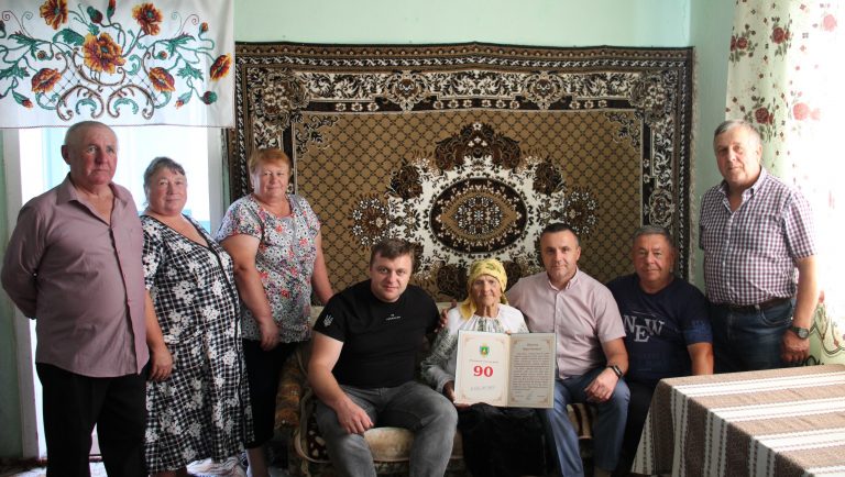 ДОВГОЖИТЕЛЬКА СЕЛА ПАВЛІВКА  ВІДЗНАЧАЄ 90-ЛІТТЯ. ВІТАЄМО!