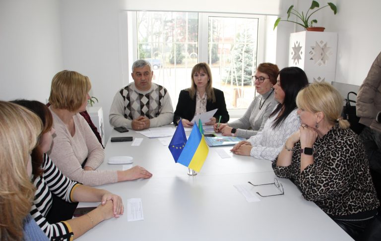 ЗАСІДАННЯ КОМІСІЇ ЯМНИЦЬКОЇ СІЛЬСЬКОЇ РАДИ З ПИТАНЬ ЗАХИСТУ ПРАВ ДИТИНИ