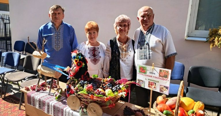 ЯМНИЦЬКИЙ КЛУБ “СІЛЬСЬКИЙ ГОСПОДАР” ВЗЯВ УЧАСТЬ У СВЯТІ ВРОЖАЮ ПРИКАРПАТТЯ