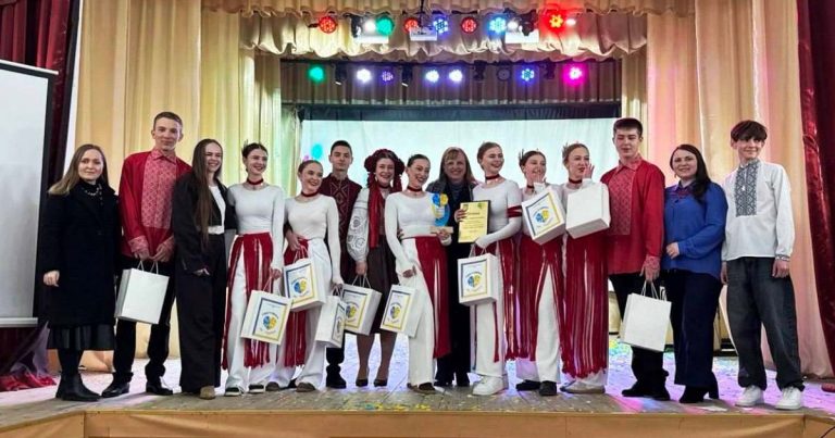 КОМАНДА ЯМНИЦЬКОГО ЛІЦЕЮ – ПЕРЕМОЖЕЦЬ ІІ ЕТАПУ ОБЛАСНОГО КОНКУРСУ “СЕРЦЕМ ЄДИНИМ, МИ – УКРАЇНА!”
